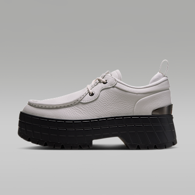 Air Jordan 1 Brooklyn Low Women's Shoes. Nike.com